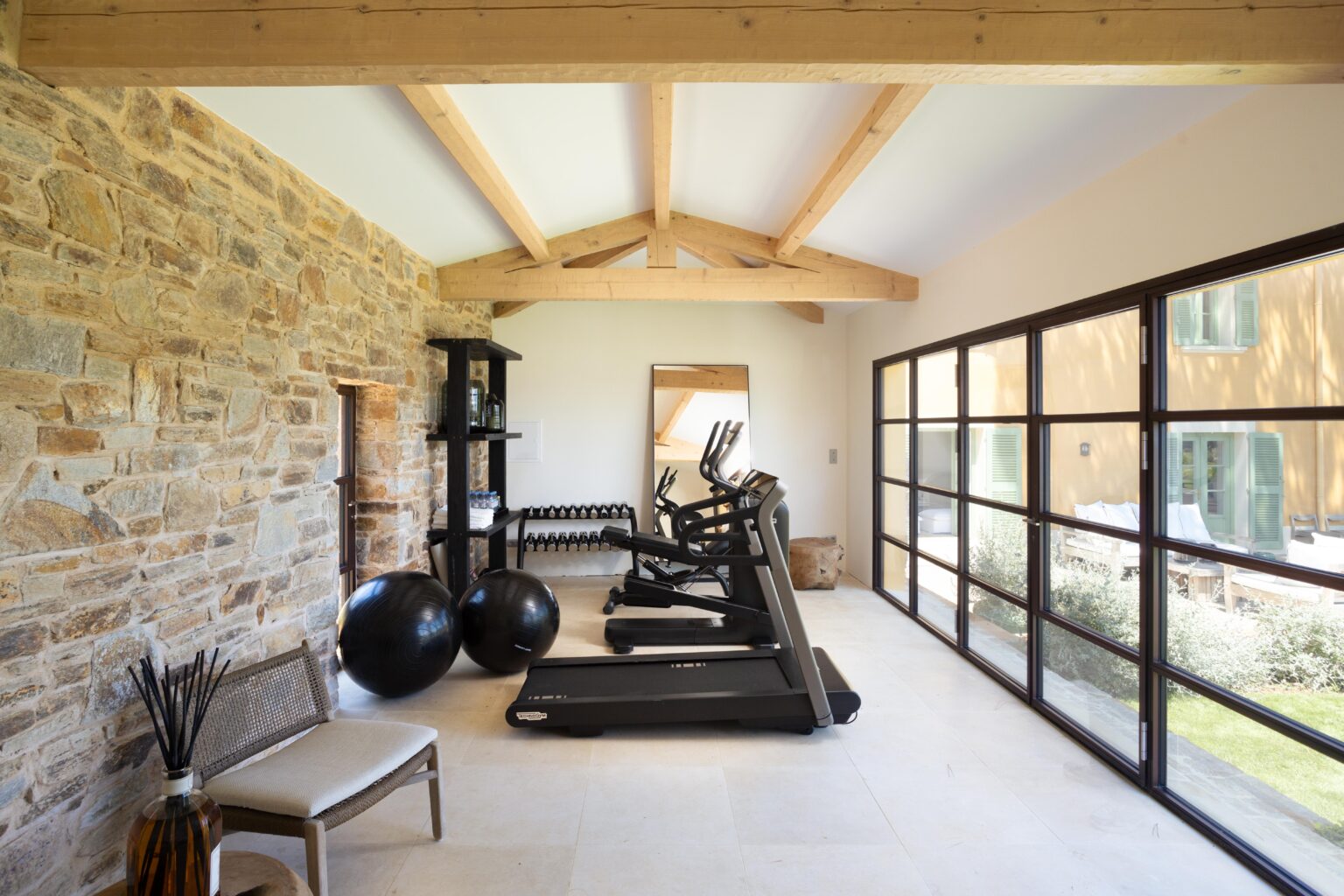 St Tropez Villa Rentals with a Gym